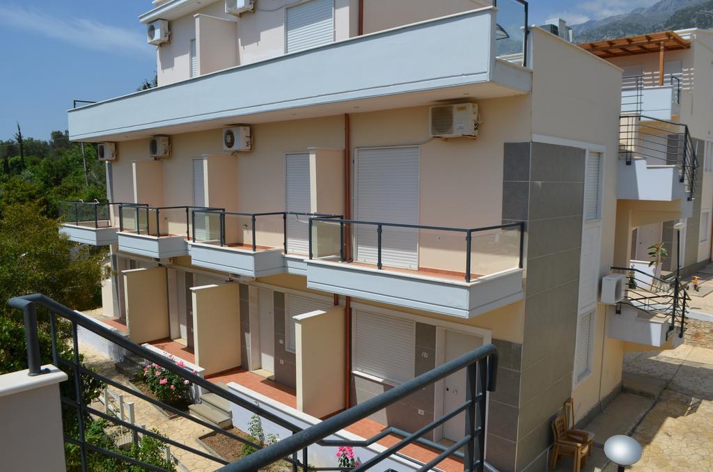 Hotel Elite 2 Kosta Dhërmi Esterno foto