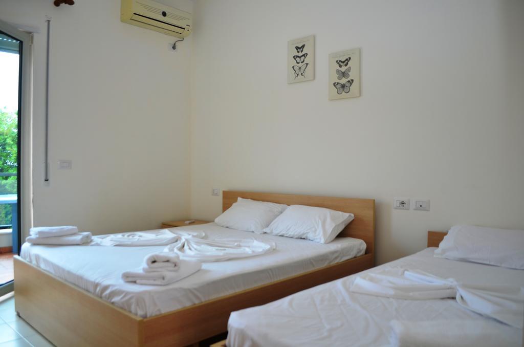 Hotel Elite 2 Kosta Dhërmi Esterno foto