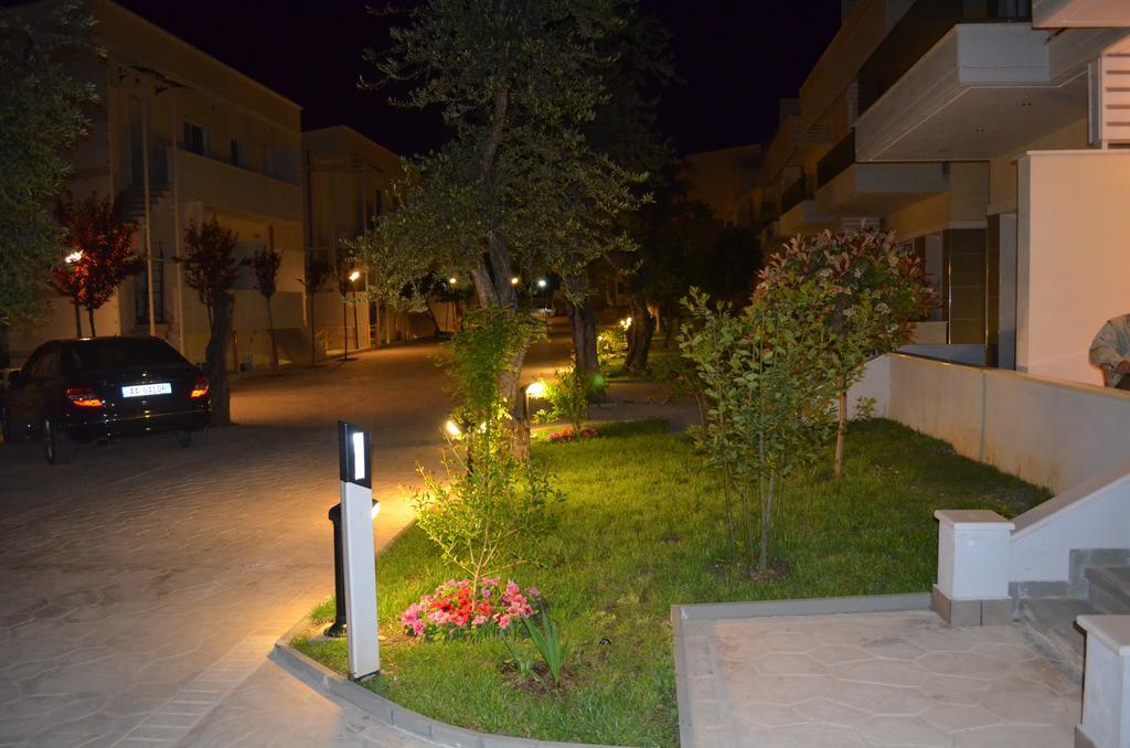 Hotel Elite 2 Kosta Dhërmi Esterno foto